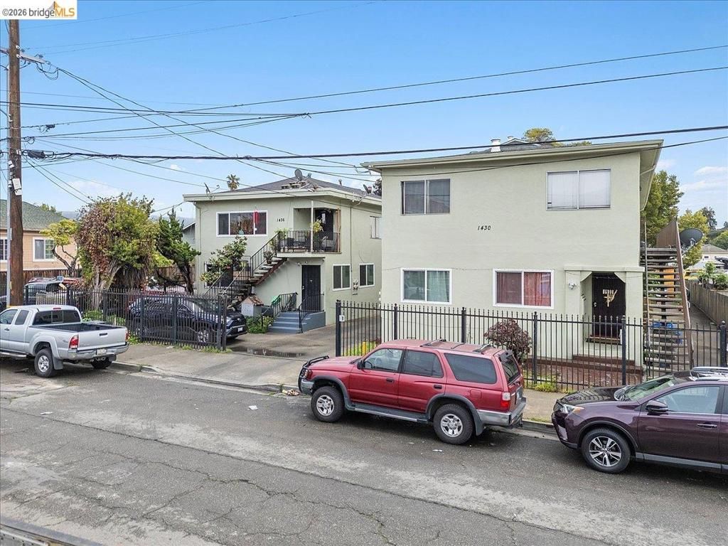 Image 14 of property listing at 1432 1432 45th Avenue, Oakland, CA 94601