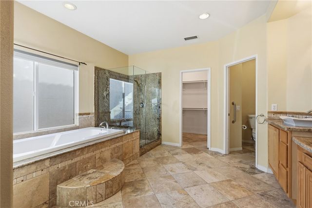 24164 Calle Artino, Murrieta, CA 92562