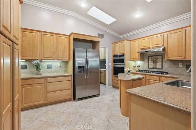 24164 Calle Artino, Murrieta, CA 92562