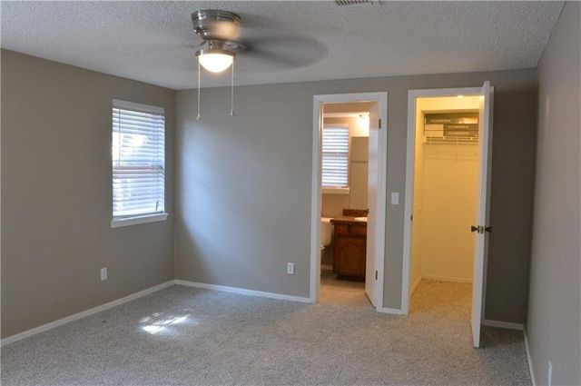 1054 Cumberland Mansion, Yukon, OK 73099