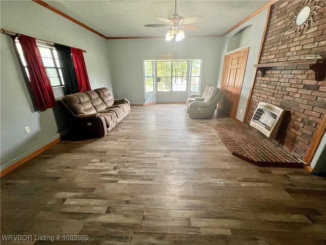 462394 E 1020, Sallisaw, OK 74955