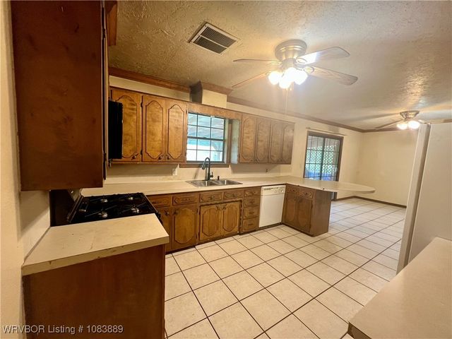 462394 E 1020, Sallisaw, OK 74955