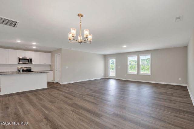 31 E Emily Gardens Drive, Selma, NC 27576