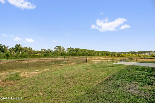 31 E Emily Gardens Drive, Selma, NC 27576