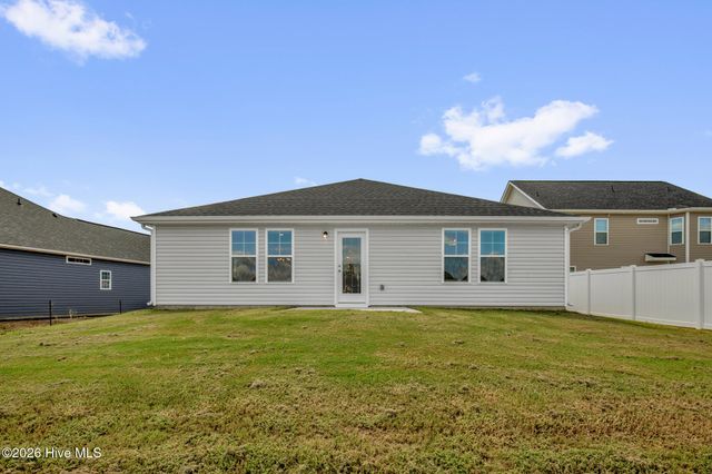 31 E Emily Gardens Drive, Selma, NC 27576