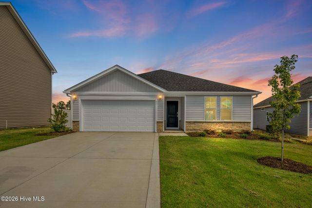 31 E Emily Gardens Drive, Selma, NC 27576