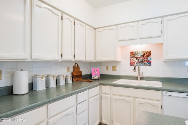 2680 S Camino Lorca, Green Valley, AZ 85622