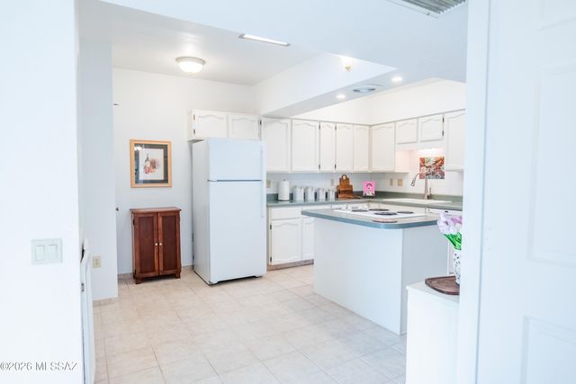 2680 S Camino Lorca, Green Valley, AZ 85622