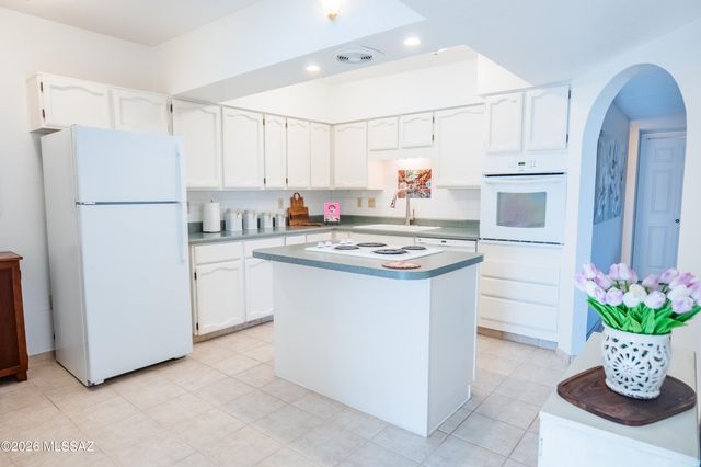 2680 S Camino Lorca, Green Valley, AZ 85622
