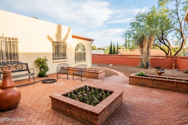 2680 S Camino Lorca, Green Valley, AZ 85622