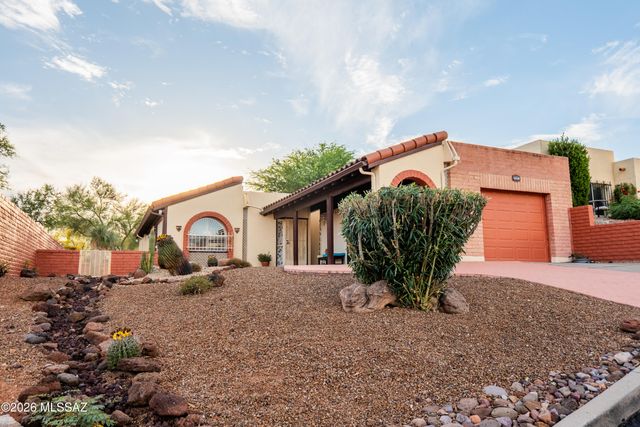 2680 S Camino Lorca, Green Valley, AZ 85622