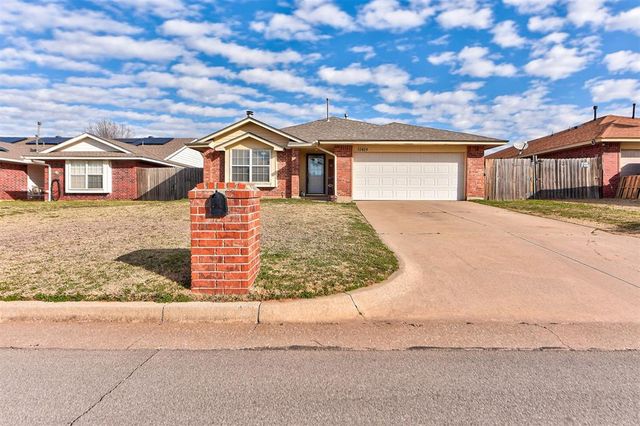 12429 NW 2nd Street, Yukon, OK 73099