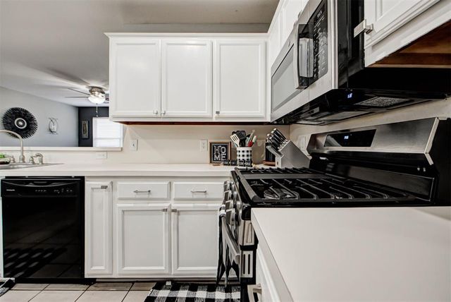 12429 NW 2nd Street, Yukon, OK 73099