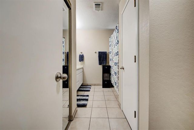 12429 NW 2nd Street, Yukon, OK 73099