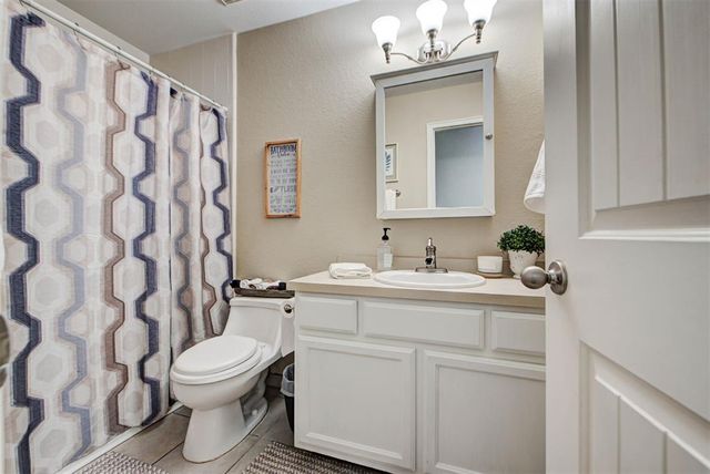 12429 NW 2nd Street, Yukon, OK 73099