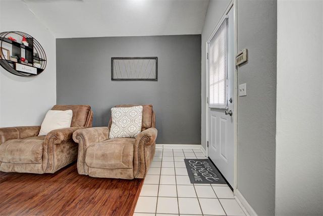 12429 NW 2nd Street, Yukon, OK 73099