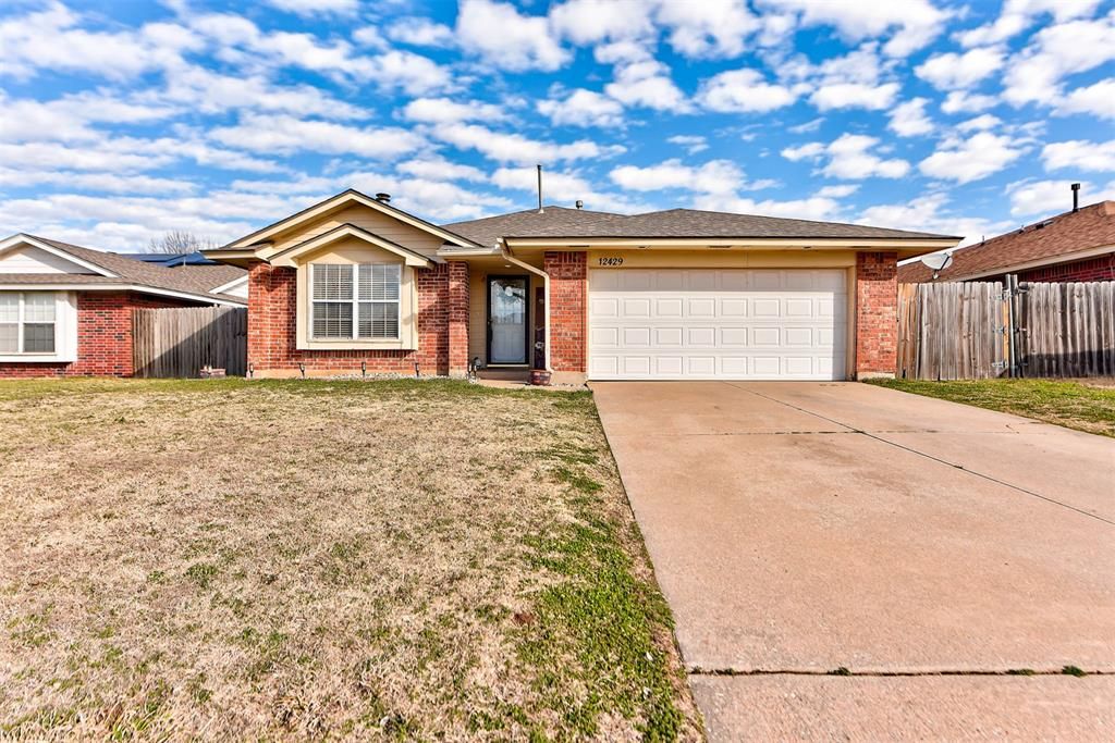 12429 NW 2nd Street, Yukon, OK 73099