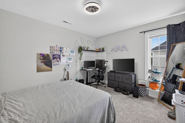 340 N Ardsley Lane, Rocky Point, NC 28457