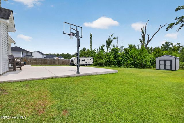 340 N Ardsley Lane, Rocky Point, NC 28457