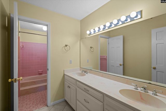 100 Hagen Court, Lexington, SC 29072