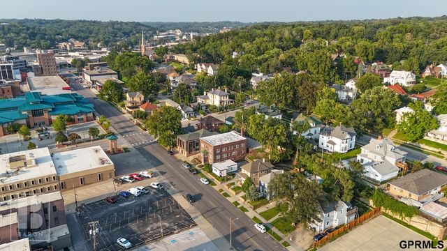 209 S 4th Street, Council Bluffs, IA 51503