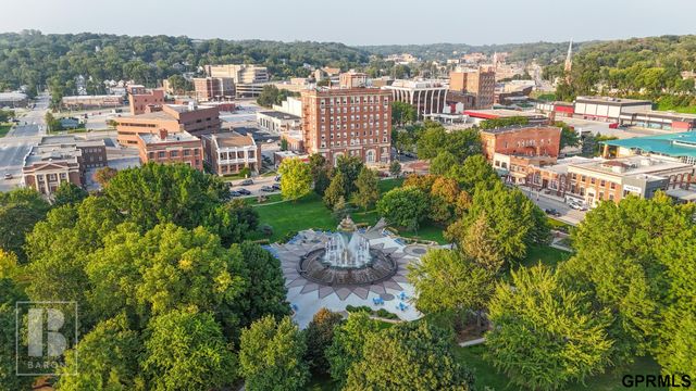 209 S 4th Street, Council Bluffs, IA 51503