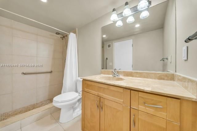 401 69th St 713, Miami Beach, FL 33141