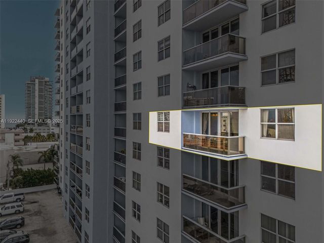 401 69th St 713, Miami Beach, FL 33141