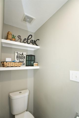 2710 Sockeye Drive, Houston, TX 77045