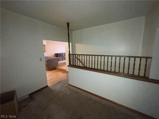 4874 Logan Way, Hubbard, OH 44425