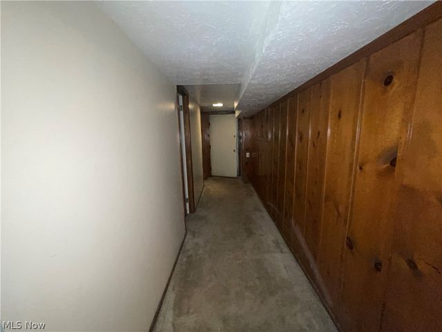 4874 Logan Way, Hubbard, OH 44425