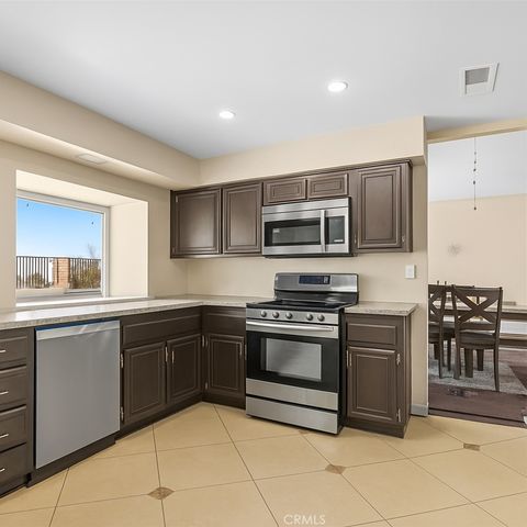 7701 Longs Peak Drive, Jurupa Valley, CA 92509