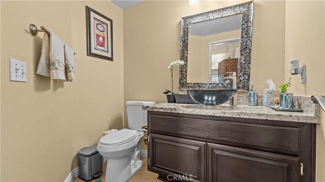 7701 Longs Peak Drive, Jurupa Valley, CA 92509