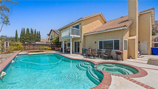 7701 Longs Peak Drive, Jurupa Valley, CA 92509