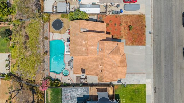 7701 Longs Peak Drive, Jurupa Valley, CA 92509