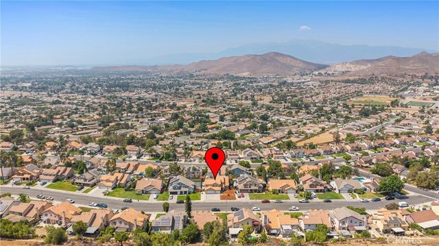 7701 Longs Peak Drive, Jurupa Valley, CA 92509