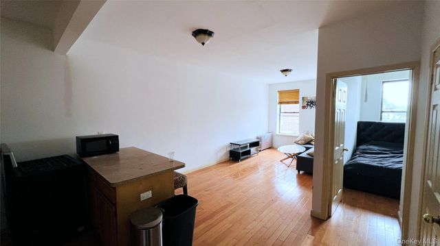 59-09 71st Avenue, Ridgewood, NY 11385