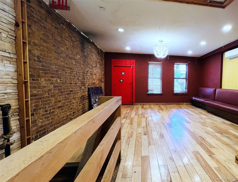 59-09 71st Avenue, Ridgewood, NY 11385 — photo 2