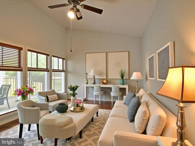 907 N BELGRADE RD, Silver Spring, MD 20902