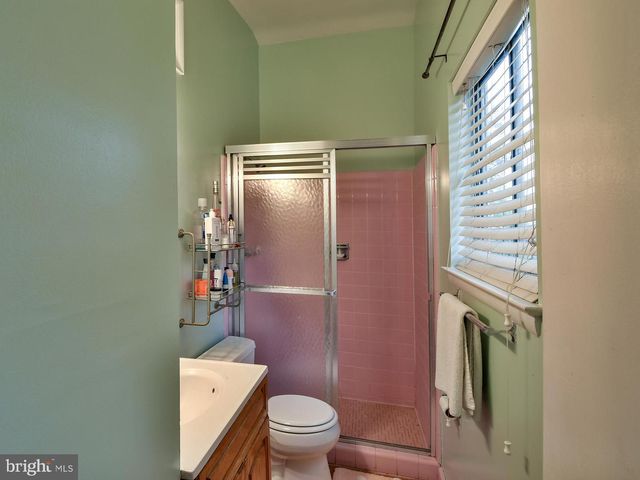 907 N BELGRADE RD, Silver Spring, MD 20902