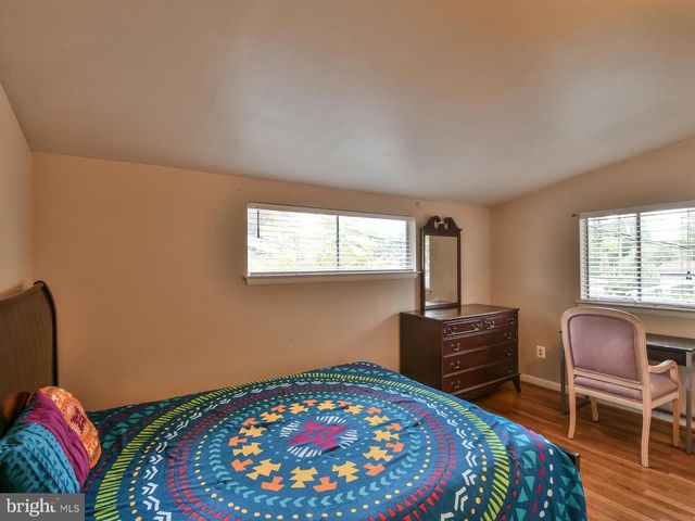 907 N BELGRADE RD, Silver Spring, MD 20902