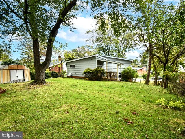 907 N BELGRADE RD, Silver Spring, MD 20902