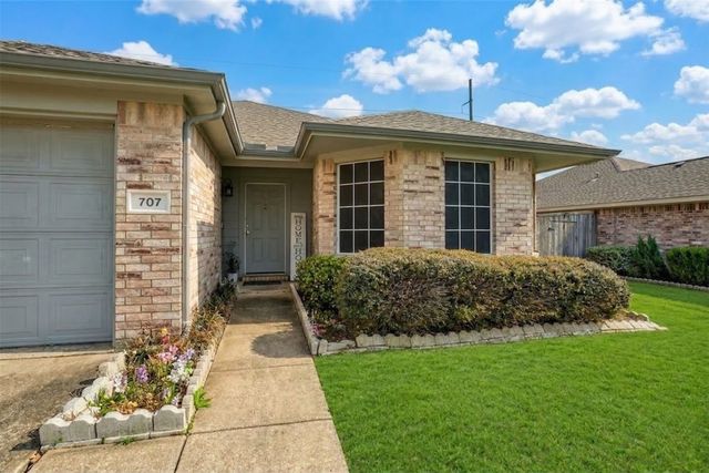 707 Overton Drive, Wylie, TX 75098