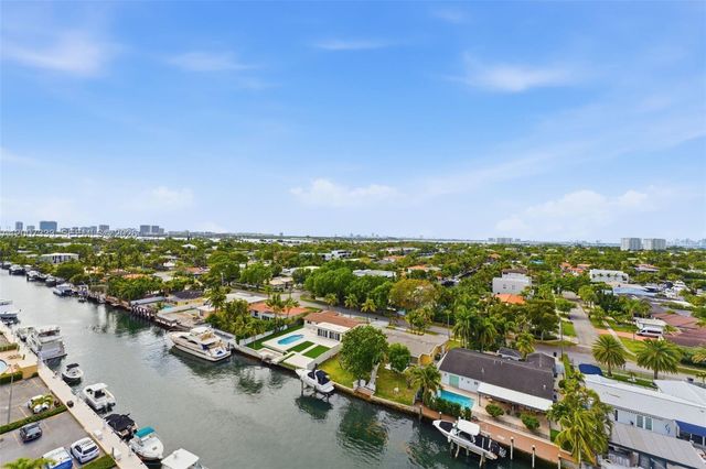 2000 NE 135th Street PH, North Miami, FL 33181