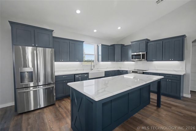 9388 S 95th Street E, Braggs, OK 74423