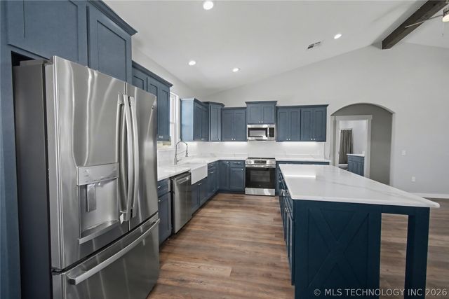 9388 S 95th Street E, Braggs, OK 74423