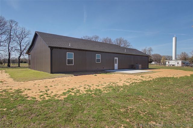 9388 S 95th Street E, Braggs, OK 74423