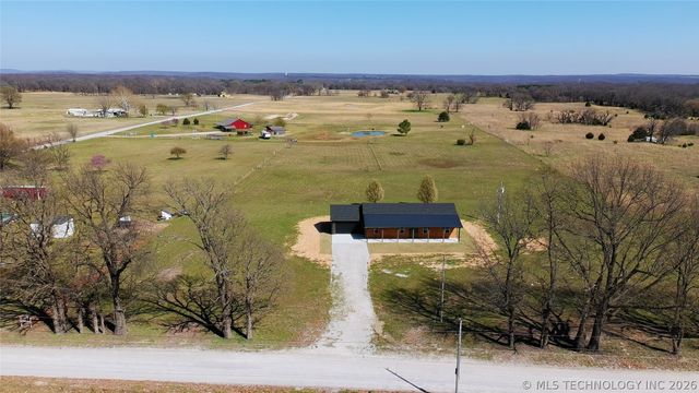 9388 S 95th Street E, Braggs, OK 74423