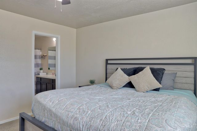 11833 Montpelier, Caldwell, ID 83607