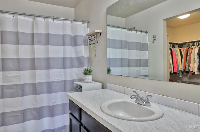 11833 Montpelier, Caldwell, ID 83607